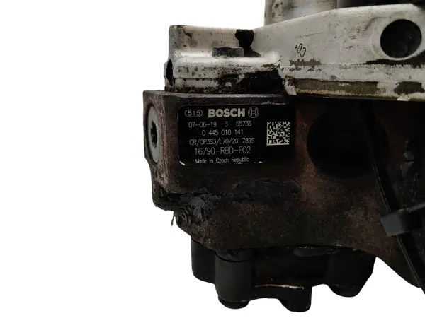 Bomba de inyección Honda OEM 16790-RBD-E02 usada image 6