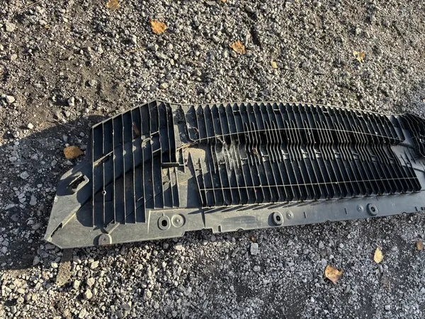 AUDI A7 4G8 Framskärmsplåt OEM 4G8807611E image 3