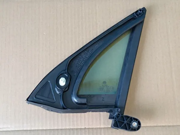 OEM 5NA845114 VW TIGUAN II 2 LIFT 1.5 TSI Vidro Triangular image 5