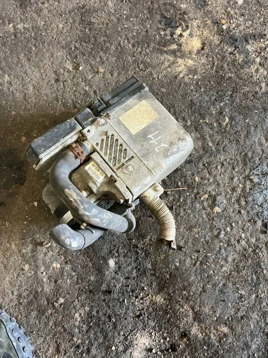 Mercedes-Benz E W211 2008 Webasto Värmare OEM 2115001398 image 3
