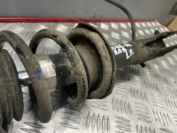 Vorderer Linker Stoßdämpfer OEM 25444752 für Daihatsu Cuore VII image 4