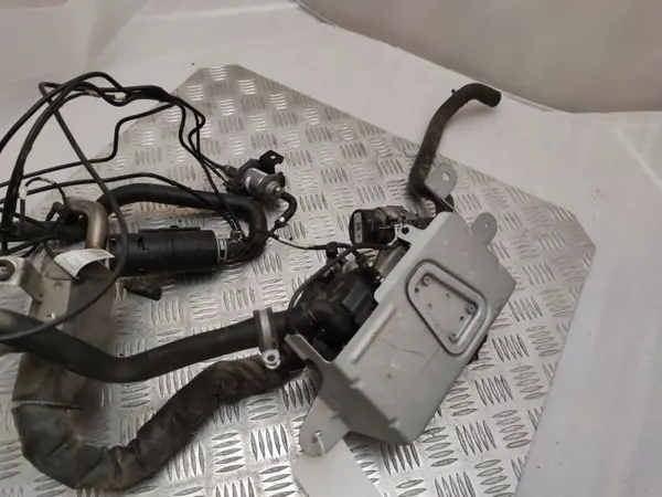 Webasto parkeerverwarming BMW OEM 9330593 - Gebruikt image 3