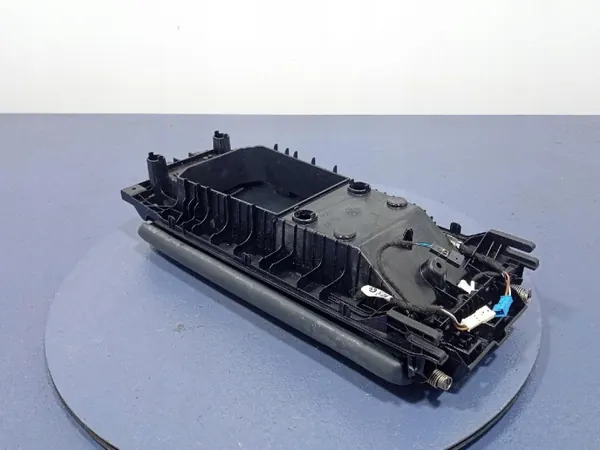 BMW IX I20 mittkonsol armstöd OEM 1431317 image 6