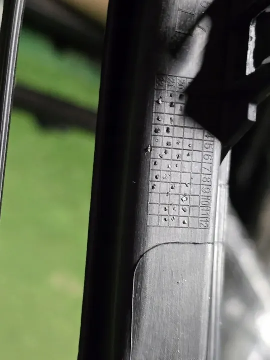 Griglia Centrale Paraurti Anteriore Toyota Yaris IV image 5