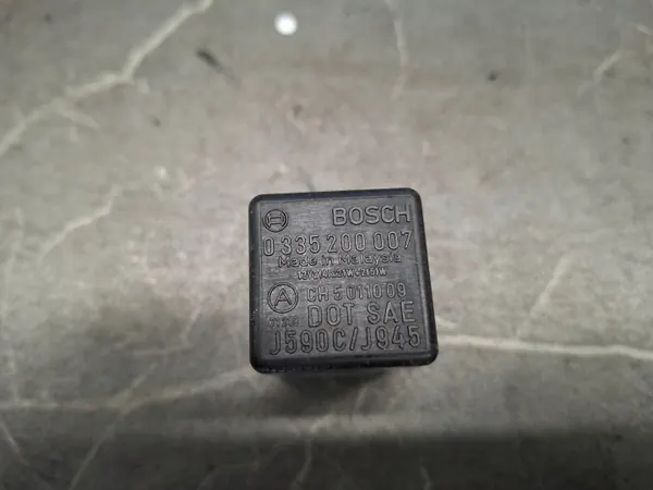 Blinkrelais OEM 0335200007 für Mercedes W116 image 6