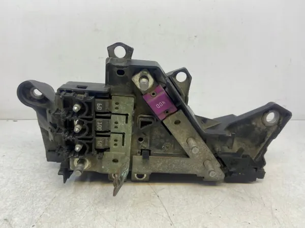Caja de fusibles A2055402250 para Mercedes W205 image 4