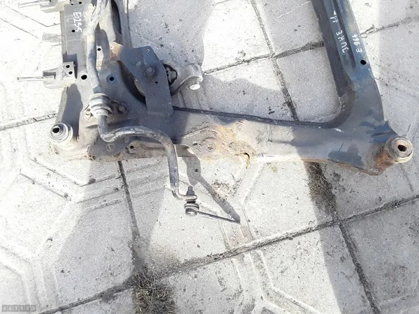 Nissan Juke Hilfsrahmen OEM AM-441185 image 3