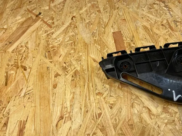 Supporto Paraurti Destro Anteriore Toyota Hilux VIII 52115-0K190 image 2