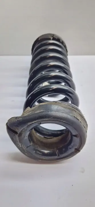 Ressort arrière Maserati Ghibli OEM 067000594 image 3