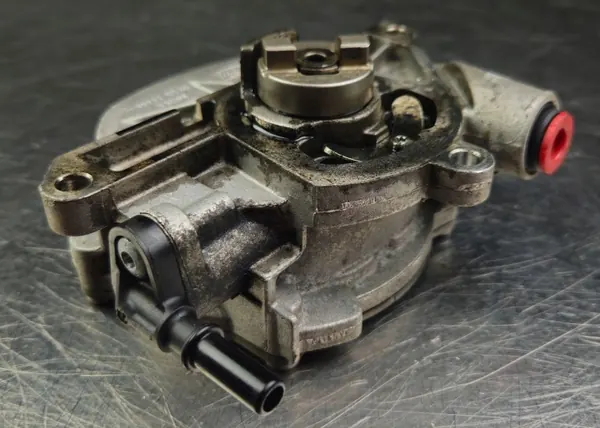 Vacuümpomp OEM GK2Q2A451AC voor Ford 2.0 EcoBlue image 5