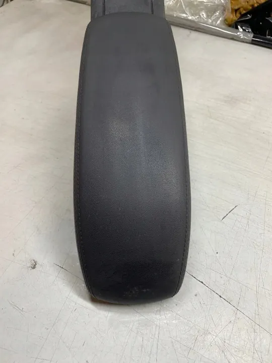 PEUGEOT 208 GTI Armstöd OEM Del - Begagnad image 5
