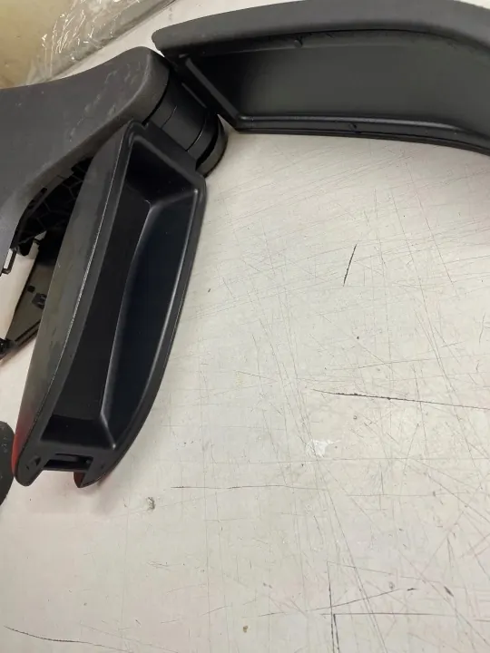 PEUGEOT 208 GTI Armstöd OEM Del - Begagnad image 6