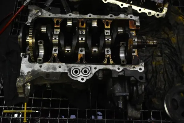 Bloc Moteur Inférieur Kia OE G4FC 1.6L image 8