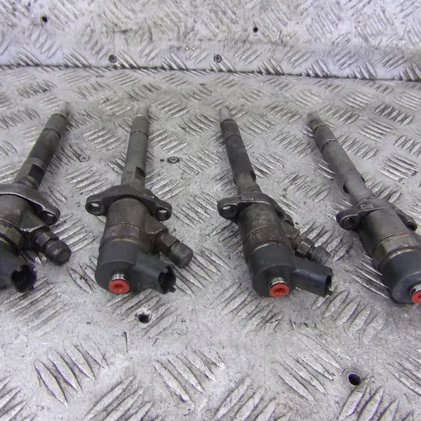 Conjunto de injetores Mazda 3 1.6 HDI image 2