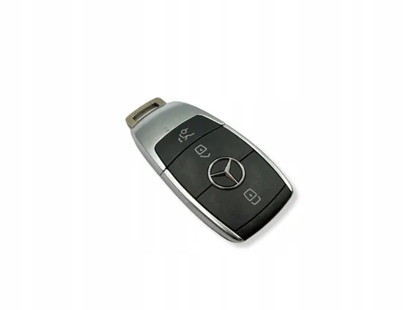 Clé Mercedes-Benz OEM A1779056704 pour EQB X243 image 4