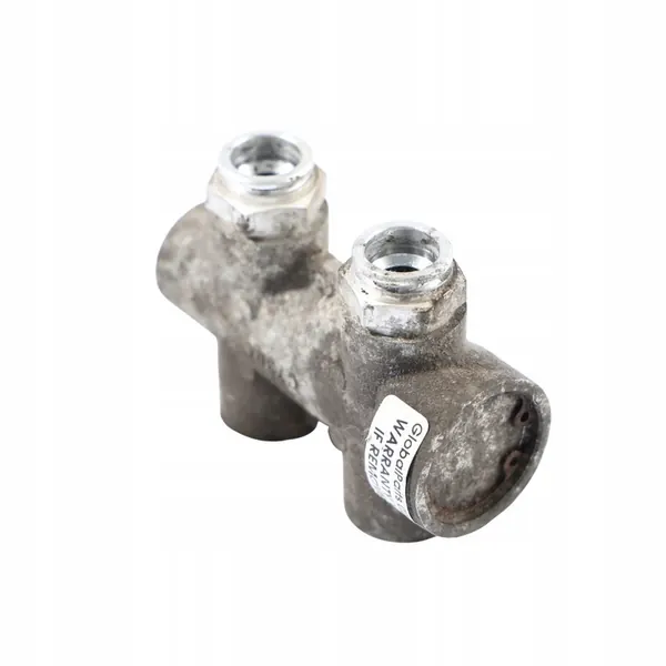 Mercedes W245 Thermostaat Olie Koelslang A1695010165 image 3