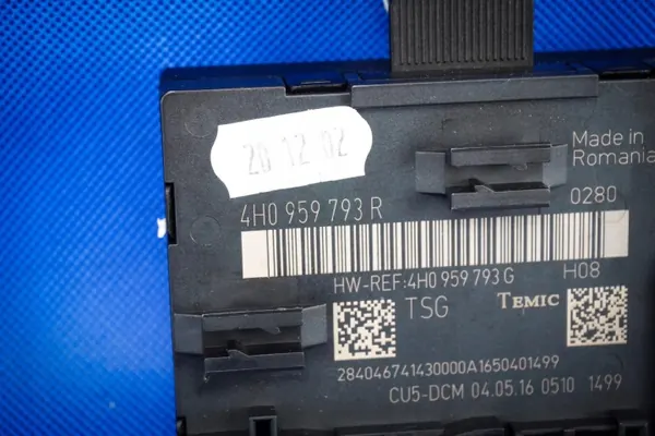 OEM 4H0959793R Voordeur links controller Audi A8 image 4