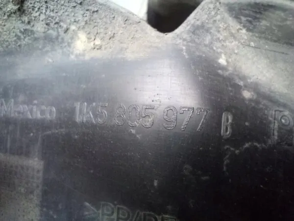 Volkswagen OE 1K5805977B Wheel Arch image 6