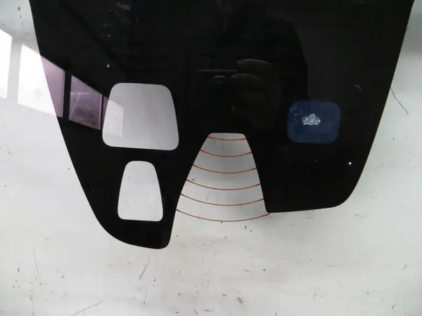 Volvo XC60 Frontscheibe mit Kamera OEM 205/056 image 3