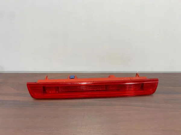 Nissan FBZ25863 Drittes Bremslicht - Gebrauchtes OEM-Teil image 2