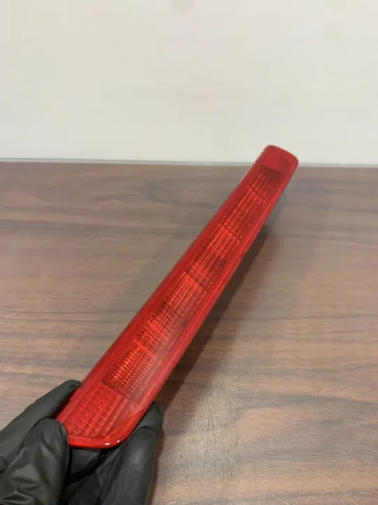 Nissan FBZ25863 Drittes Bremslicht - Gebrauchtes OEM-Teil image 5