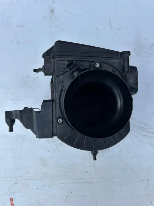 Boîtier Filtre à Air Mercedes-Benz A45 AMG OEM A1330900101 image 4