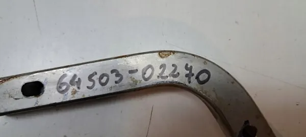Charnière de coffre Toyota Corolla OEM 6450302270 image 4