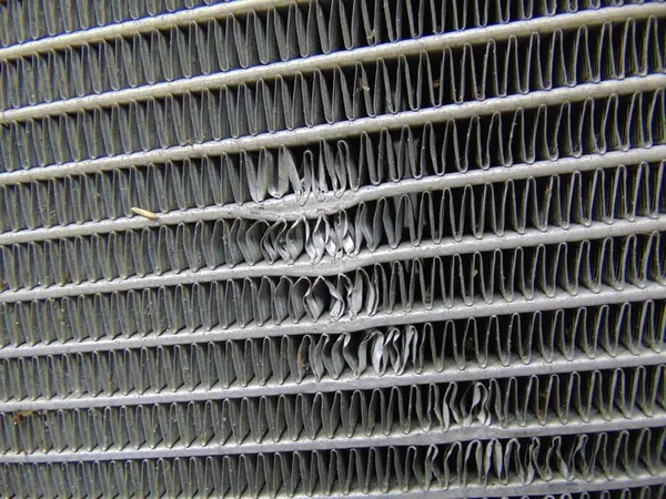 Mercedes-Benz Vattensradiator A0995007100 image 10