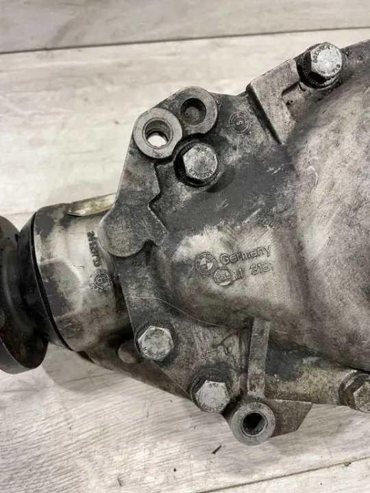 Voorreductor BMW 5 Touring E61 AC46000 3.0L Diesel image 4