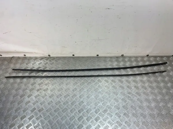 Toyota Prius Dachträger OEM FBZ27646 - Gebraucht image 2