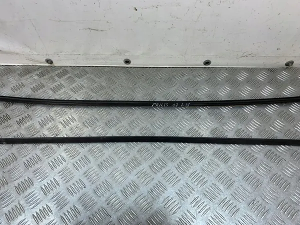 Toyota Prius Dachträger OEM FBZ27646 - Gebraucht image 4