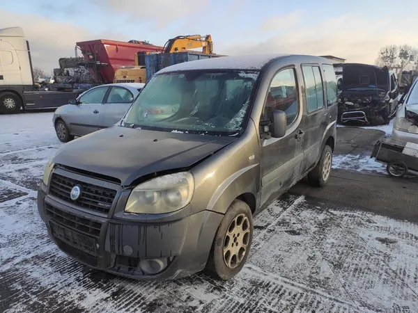 5-Vaihteinen Manuaalivaihteisto Fiat Doblo Lift 1.9 JTD image 2