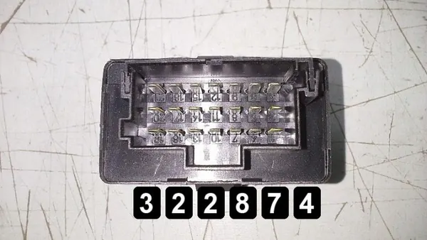 ECU Mercedes Vito OEM AM-322874 - Usado 1997 image 3