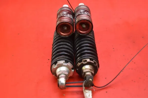 Bakre Stötdämpare Set OEM mamAUTO-1052163- image 4