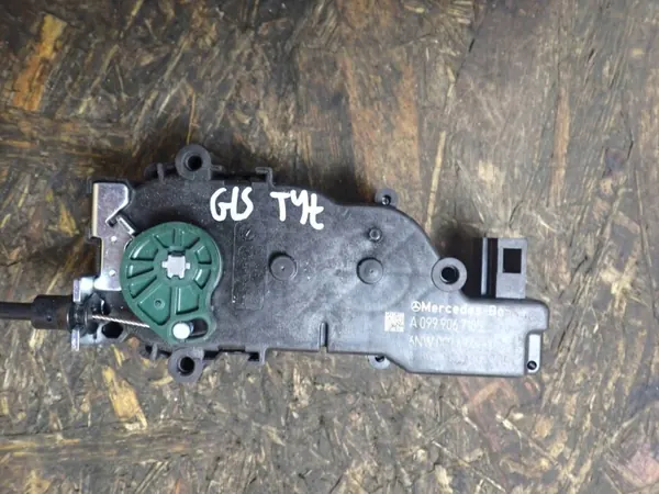 Tirette de coffre OEM A0999067105 pour Mercedes image 3