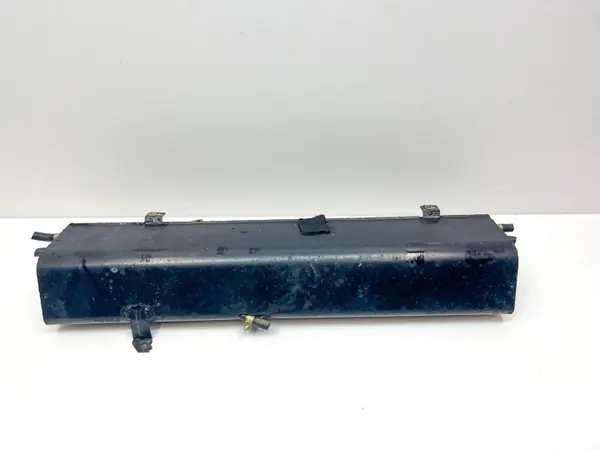 Mercedes-Benz SL R107 laajennussäiliö OEM A1074700789 image 5