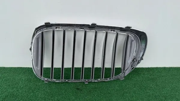Right Kidney Grill Luxury BMW 7 G11 G12 OEM 51137357012 image 2
