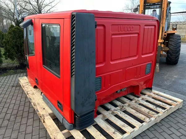 Gebrauchte Doppelkabine Iveco OE WEF29WQE1D image 3