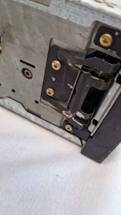 Rádio Ford Galaxy I usado OEM 4M21-18K876-KA image 4