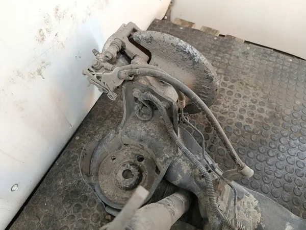 OEM Bakvagnsbalk Toyota Proace City 1.5 D4D image 8