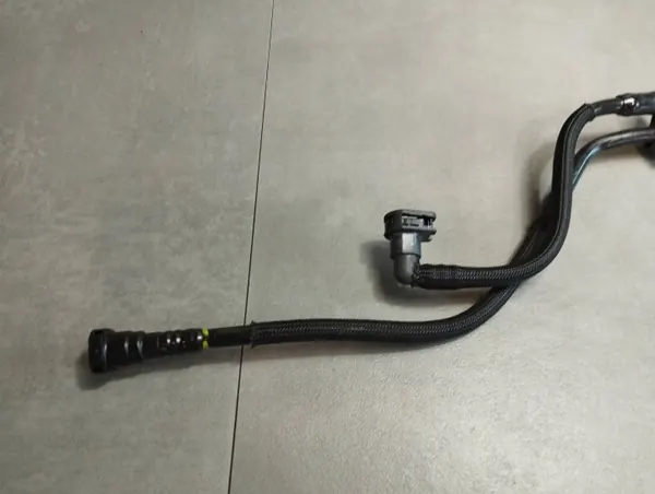 Volkswagen bränslelänkar OEM MB3Q9L291AF - Begagnad image 3