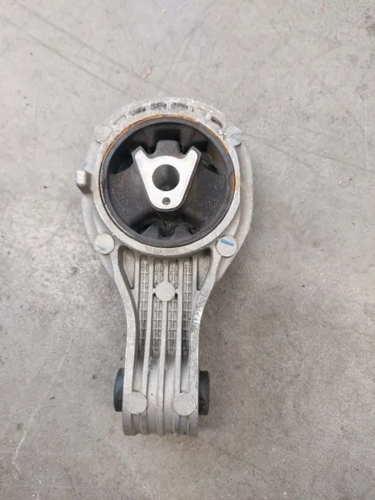 Support Moteur OEM 9817223080 pour Citroen Peugeot image 2
