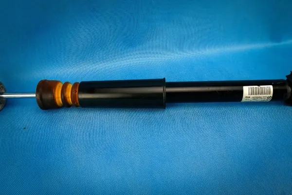 Hinterer Stoßdämpfer OEM 8T0513035T für Audi A5 image 4