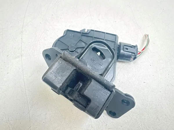 Verrou de hayon Toyota Verso 2011 208N811519 image 2