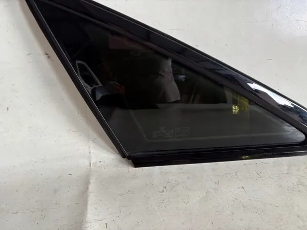 Vidro carroçaria traseiro esquerdo OEM 4K9845297E Audi A6 C8 image 3