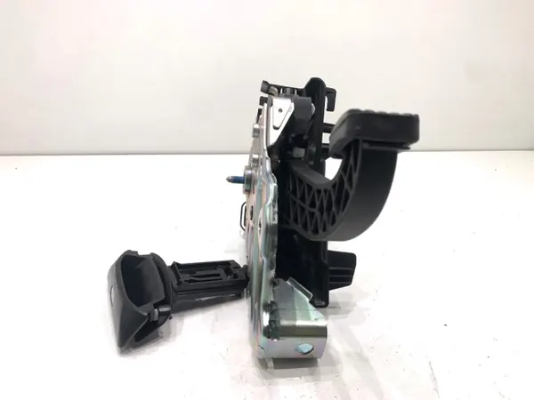 Levier de frein à main OEM A2044200177 Mercedes X204 2008-2015 image 2