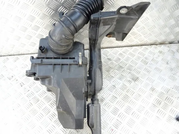 Luftfilterhus Mazda 6 GJ OEM SH01-133AX image 3