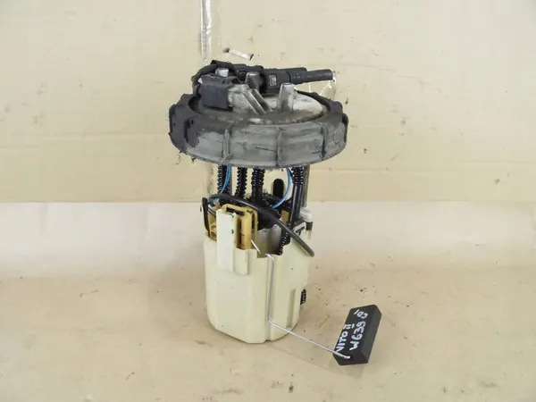 Brandstofpomp Mercedes-Benz Vito Viano W639 A6394701494 image 2