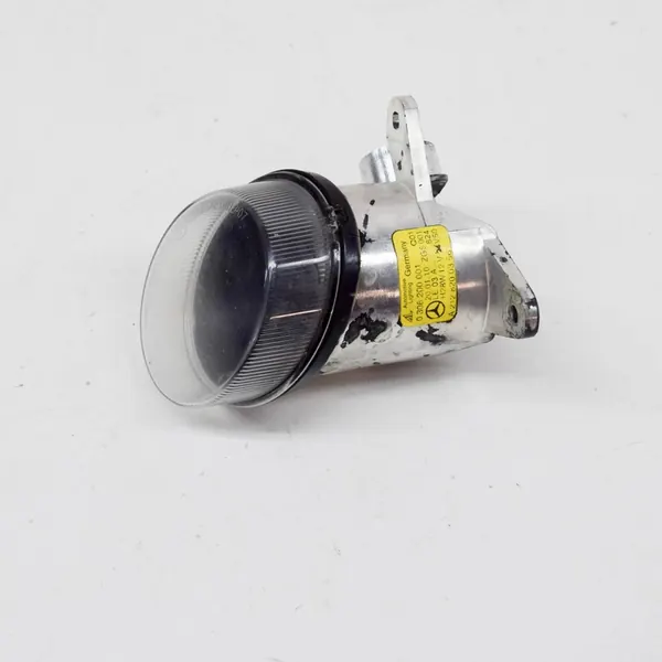 Mercedes-Benz E A207 2012 Linker voor mistlamp image 2