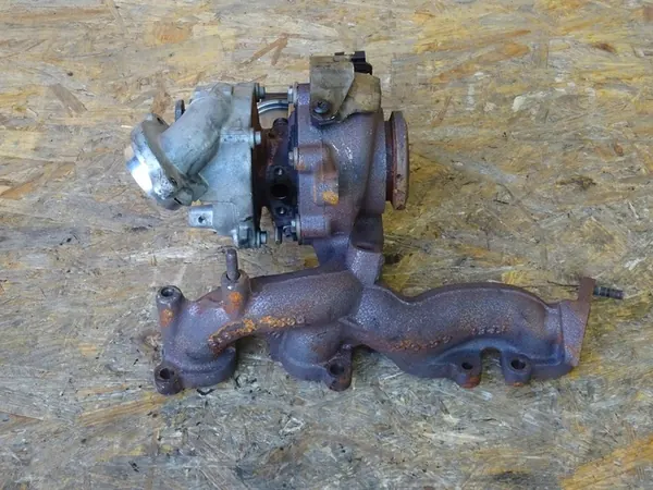 Turbocompresor AUDI A3 8P GOLF VI EOS SCIROCCO 2.0 TDI image 3